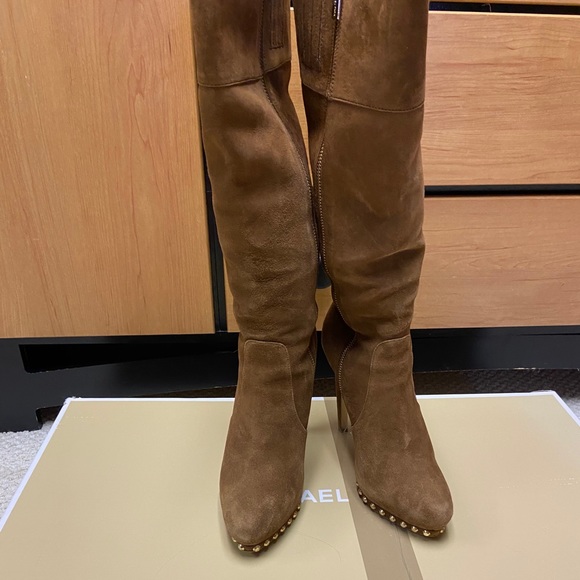 Too high for me - Picture 2 of 3